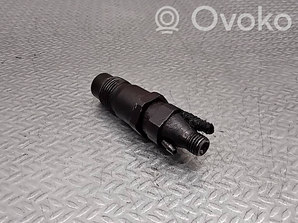 Nissan Primera Inyector de combustible 