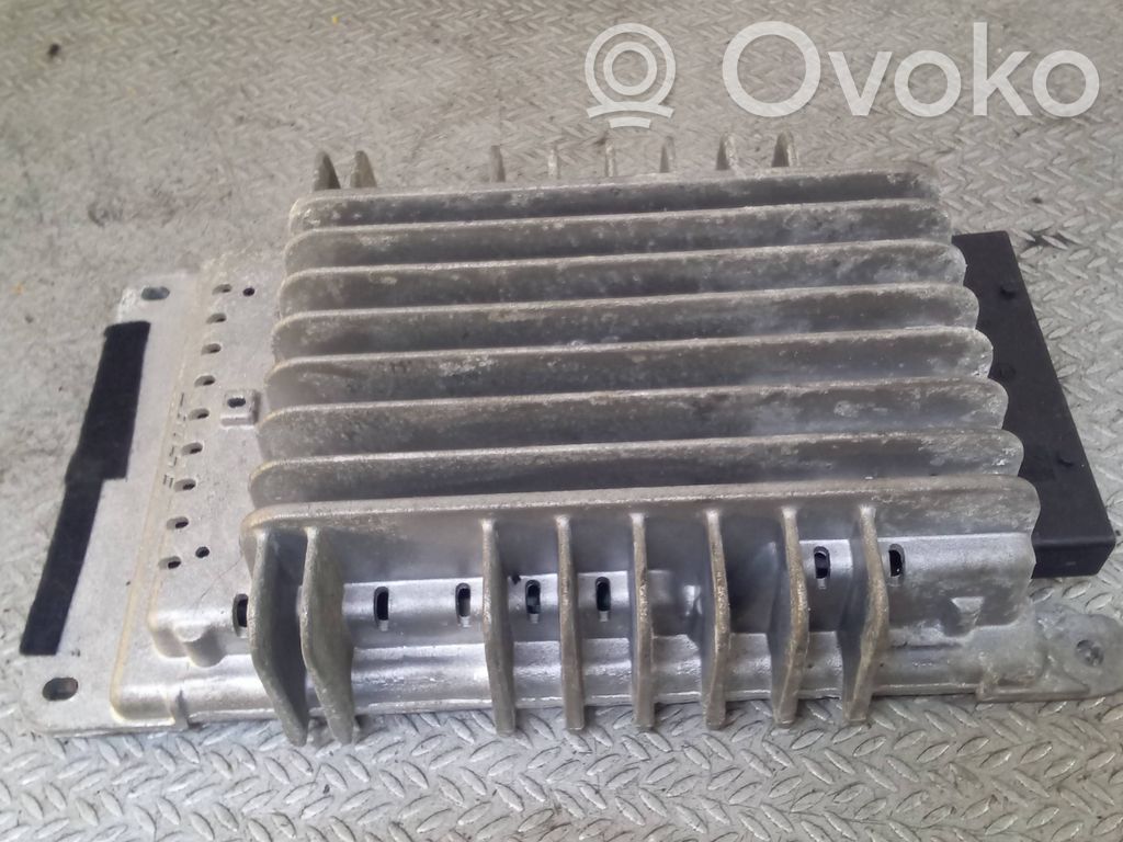 Audi A6 Allroad C5 Vahvistin 