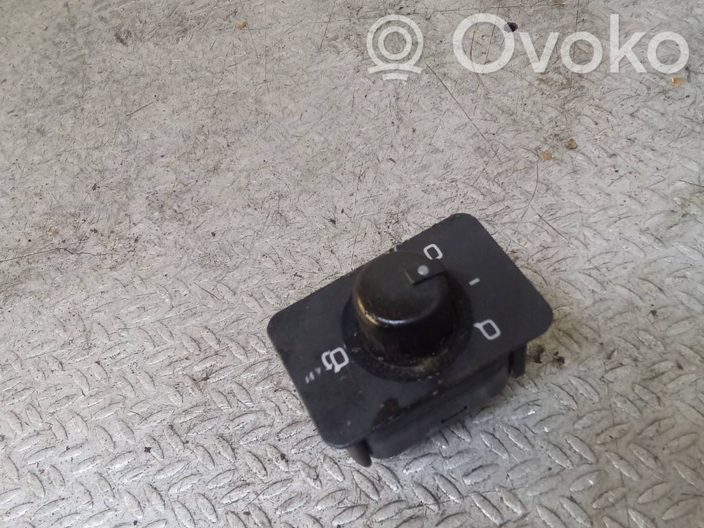Wing mirror switch   4B1959551C