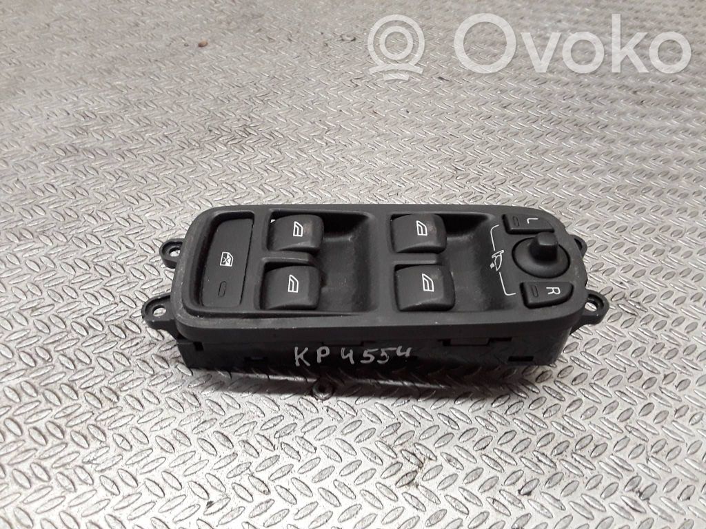 Electric window control switch   31334346