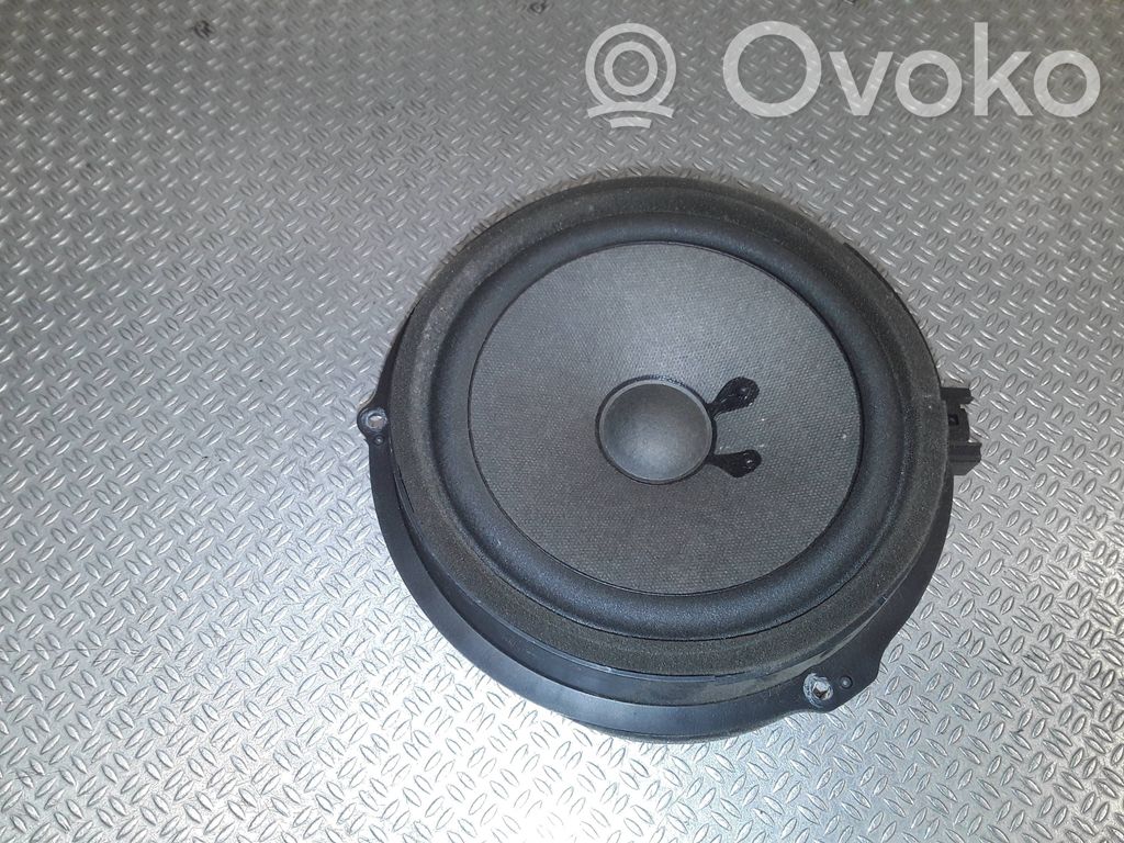 Ford Fiesta Etuoven kaiutin 