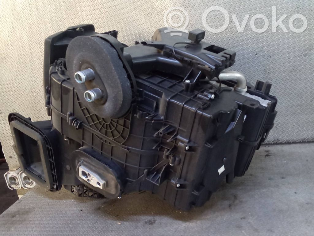 Nissan Note (E12) Scatola climatizzatore riscaldamento abitacolo assemblata 