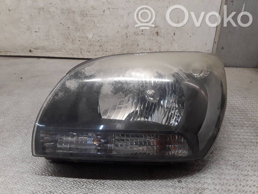 KIA Sportage Lampa przednia 