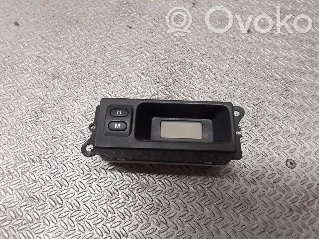 Uhr   52010215C,YFB100380