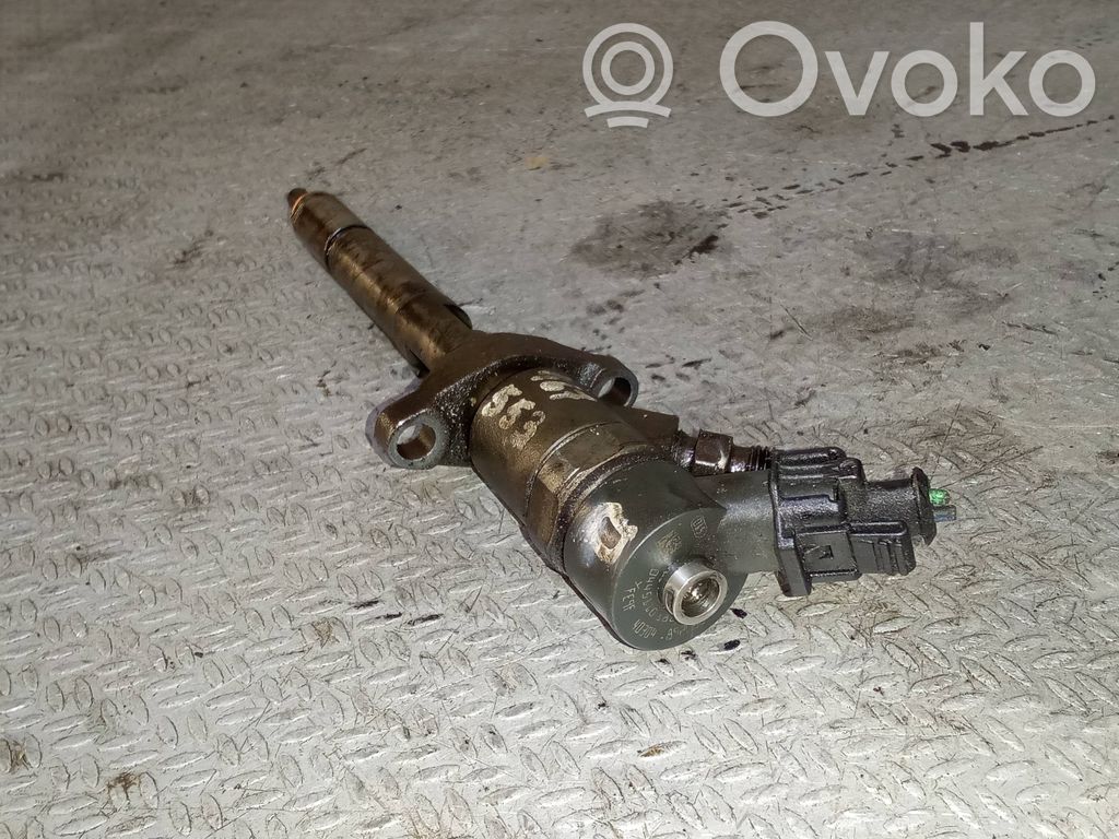 Injecteur de carburant   0445110188