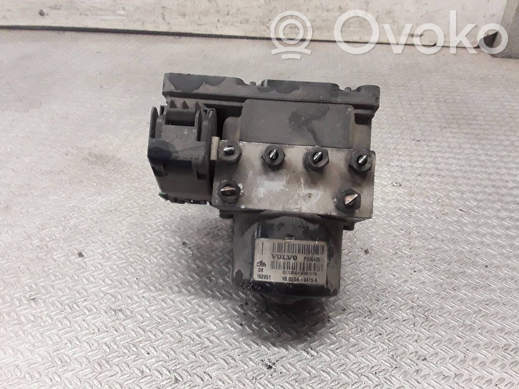 Volvo V70 ABS-pumppu 