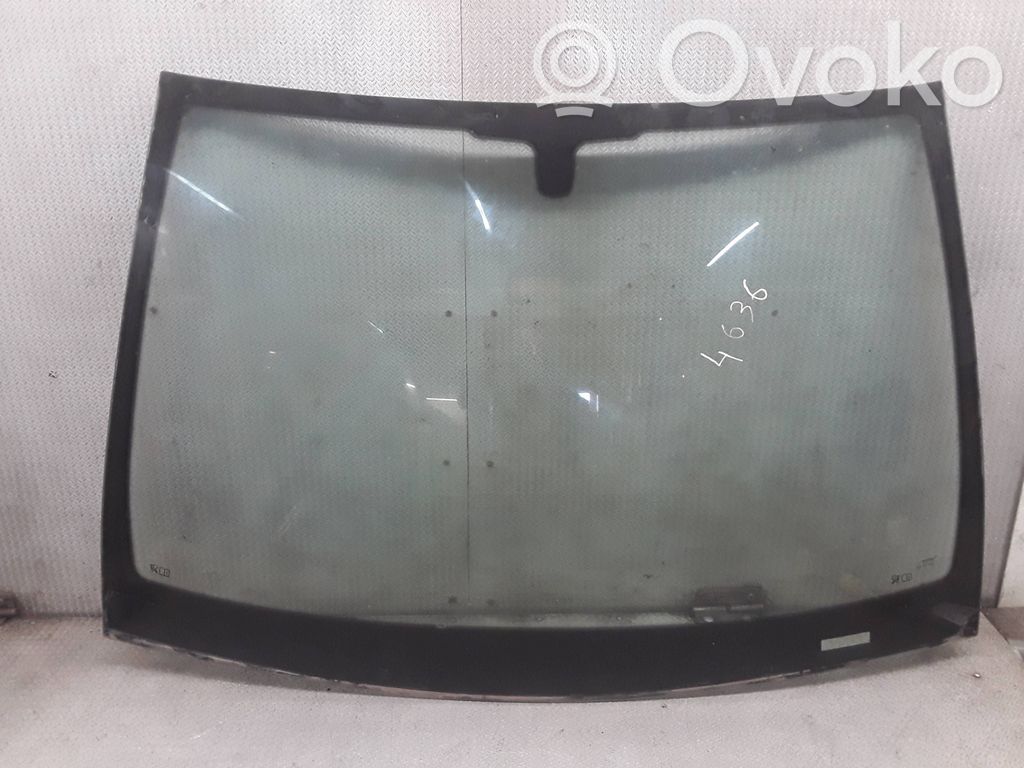 Opel Astra H Parbriz față 