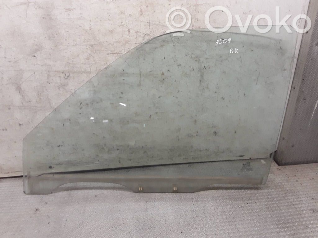 KIA Sportage Geam ușă față patru uși 