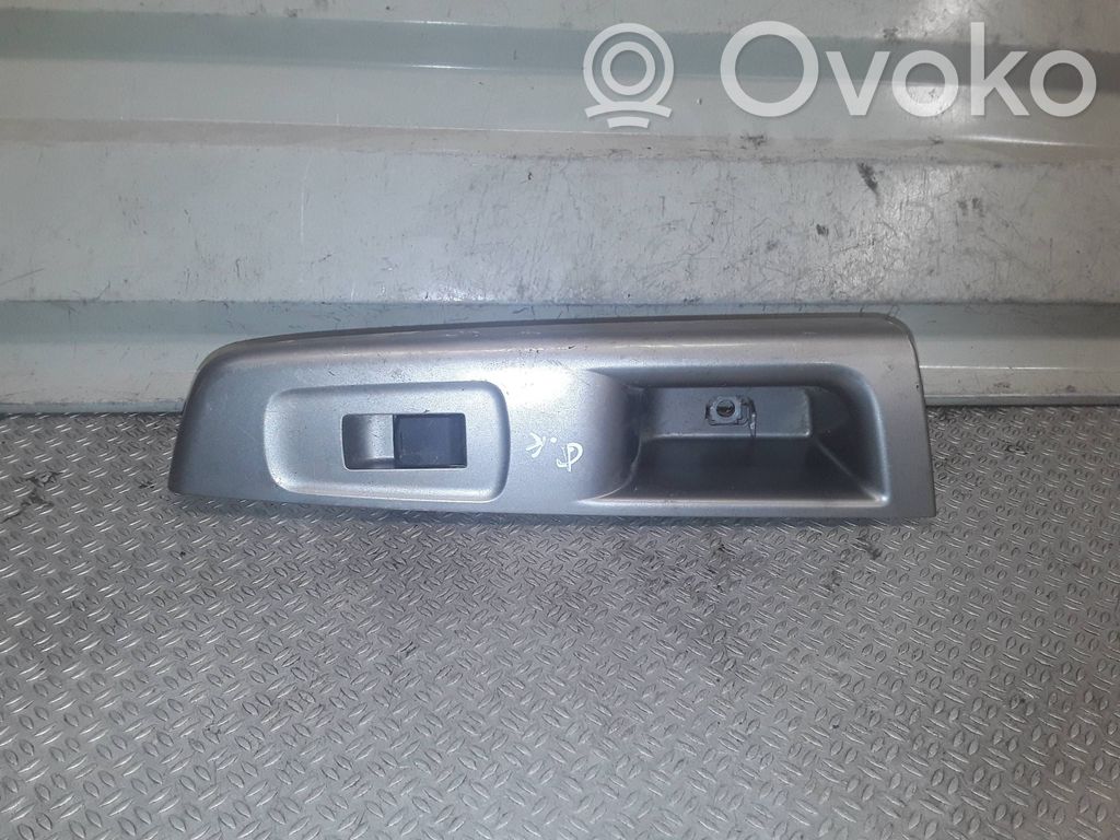 Subaru Impreza III Schalter el. Fensterheber 