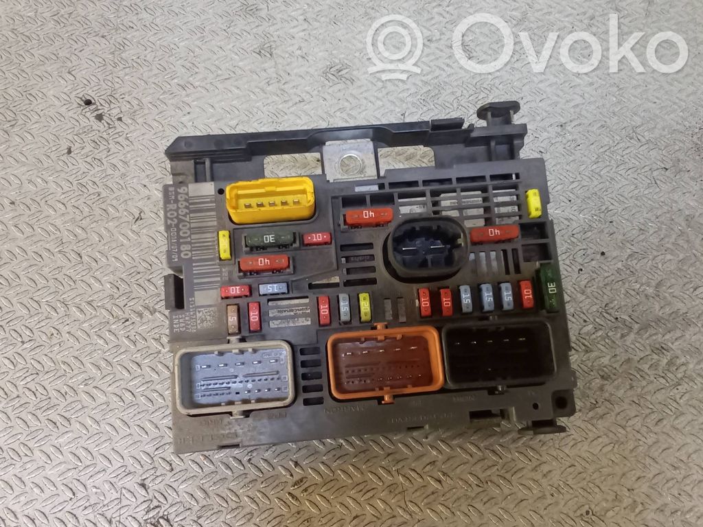Módulo de fusible   9666700180