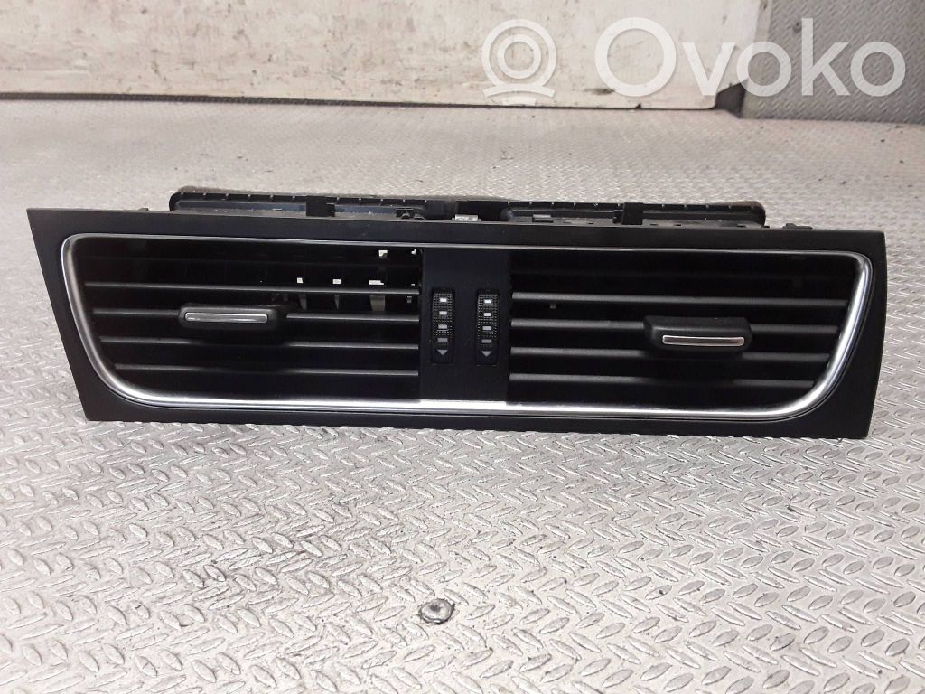 Audi A4 S4 B8 8K Griglia di ventilazione centrale cruscotto