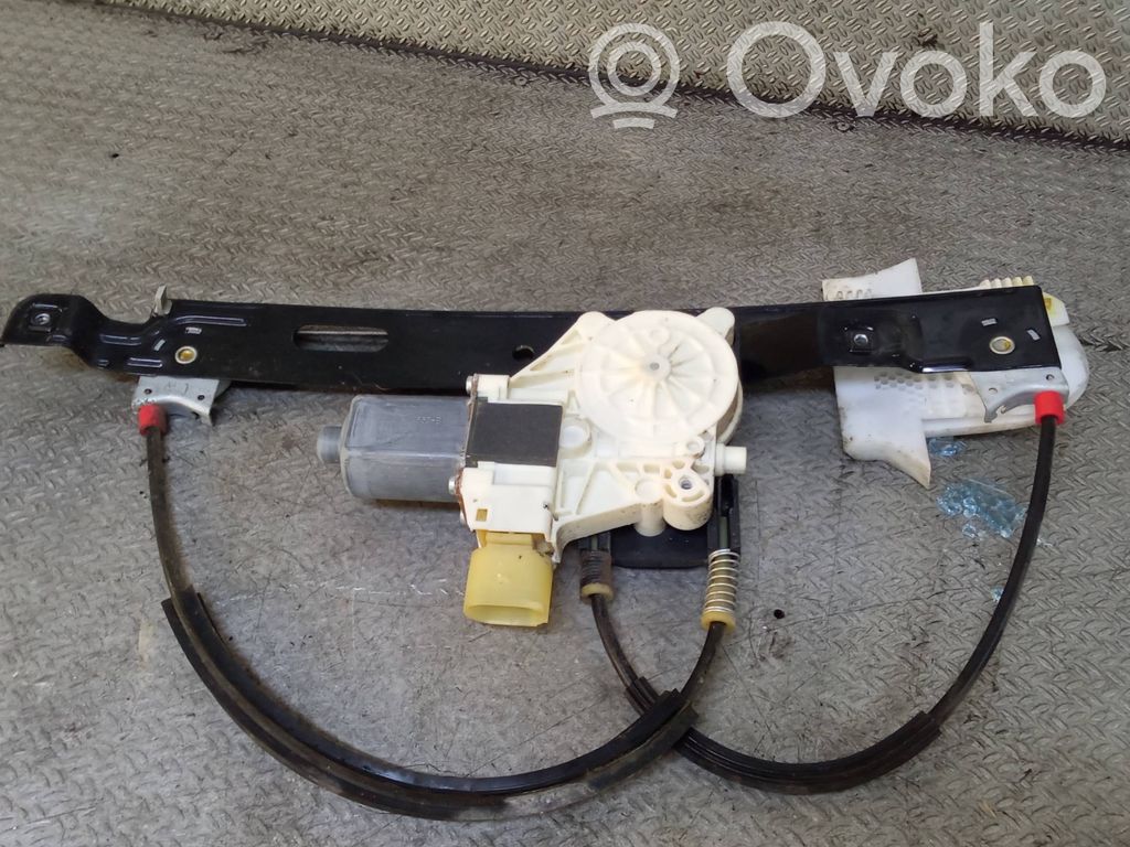 Ford Mondeo MK IV Alzacristalli della portiera posteriore con motorino 