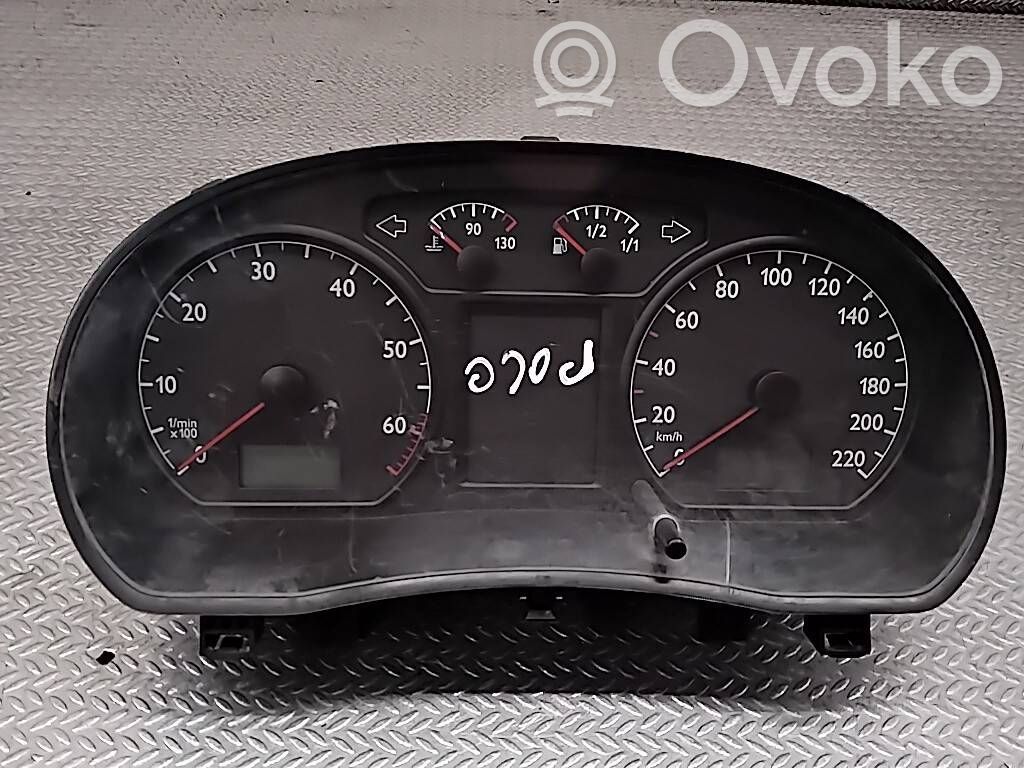 Volkswagen Polo Nopeusmittari (mittaristo)