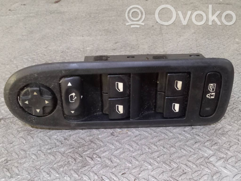 Citroen C5 Interruptor del elevalunas eléctrico 