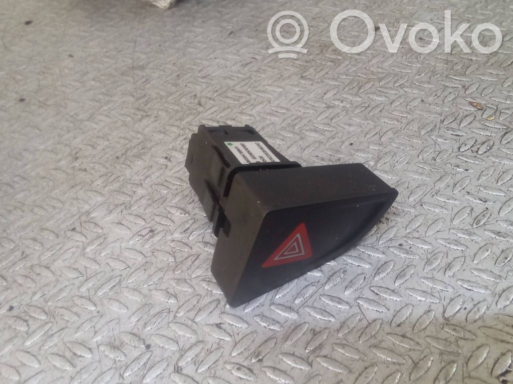 Hätävilkkujen kytkin   96594789KR