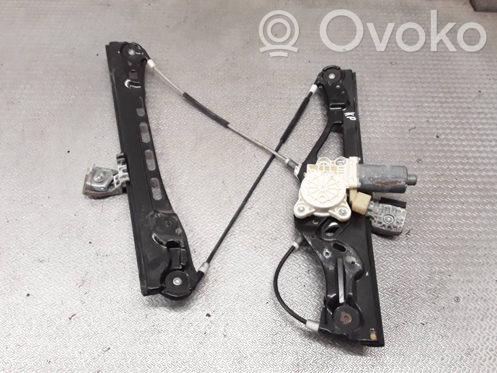 Regulador de puerta delantera con motor   A2117200146