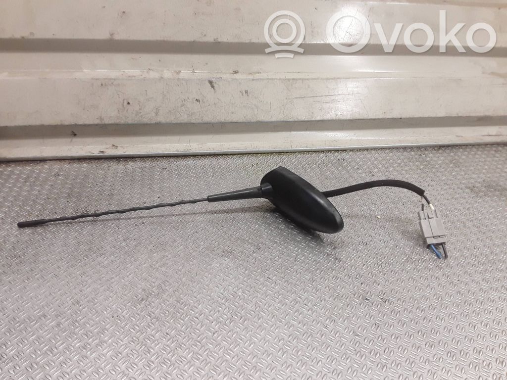 GPS-pystyantenni   96210A2000