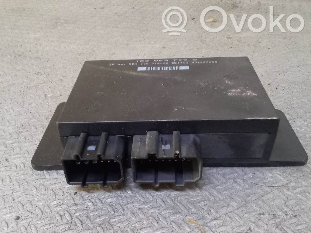 Volkswagen PASSAT B5.5 Module confort