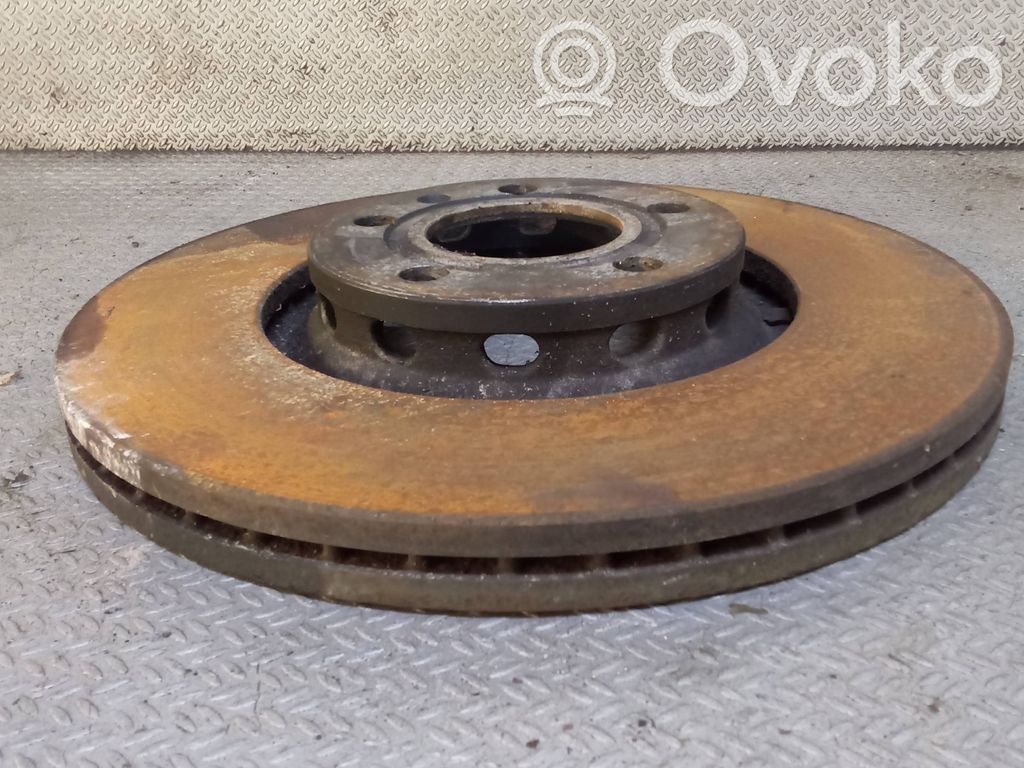Volkswagen PASSAT B5.5 Disque de frein avant