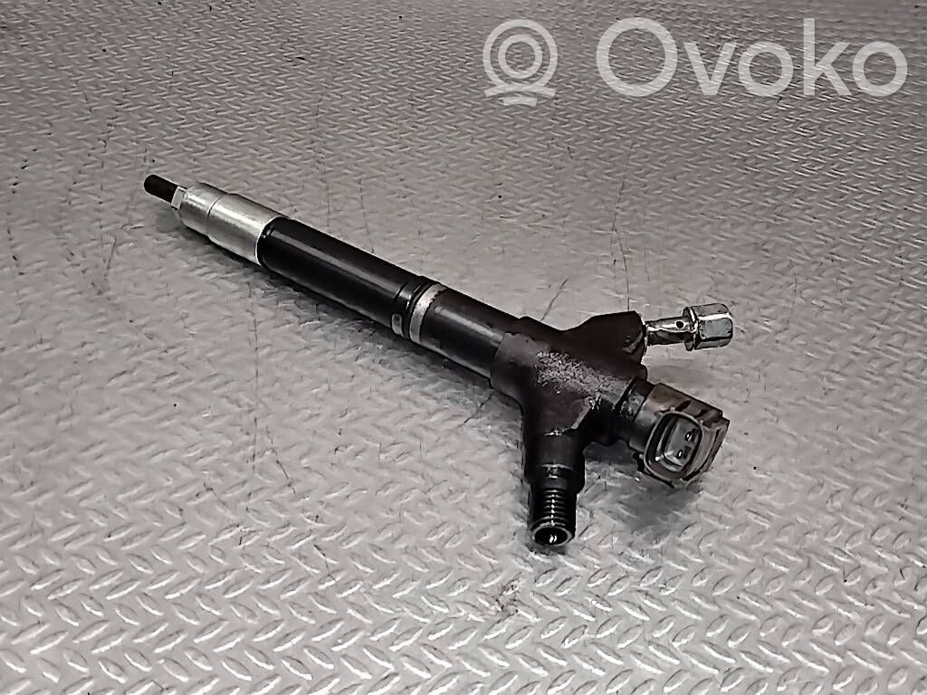 Injektor Einspritzdüse   236700R100