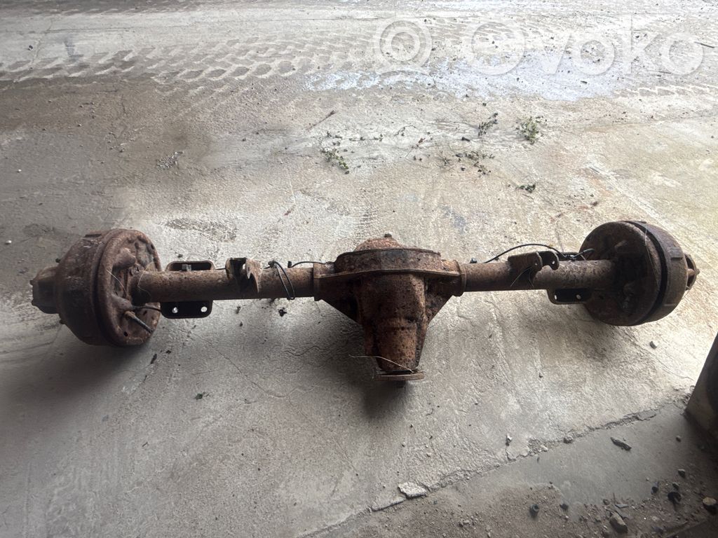 Ford Transit Hinterachsträger mit Reduzierstück 