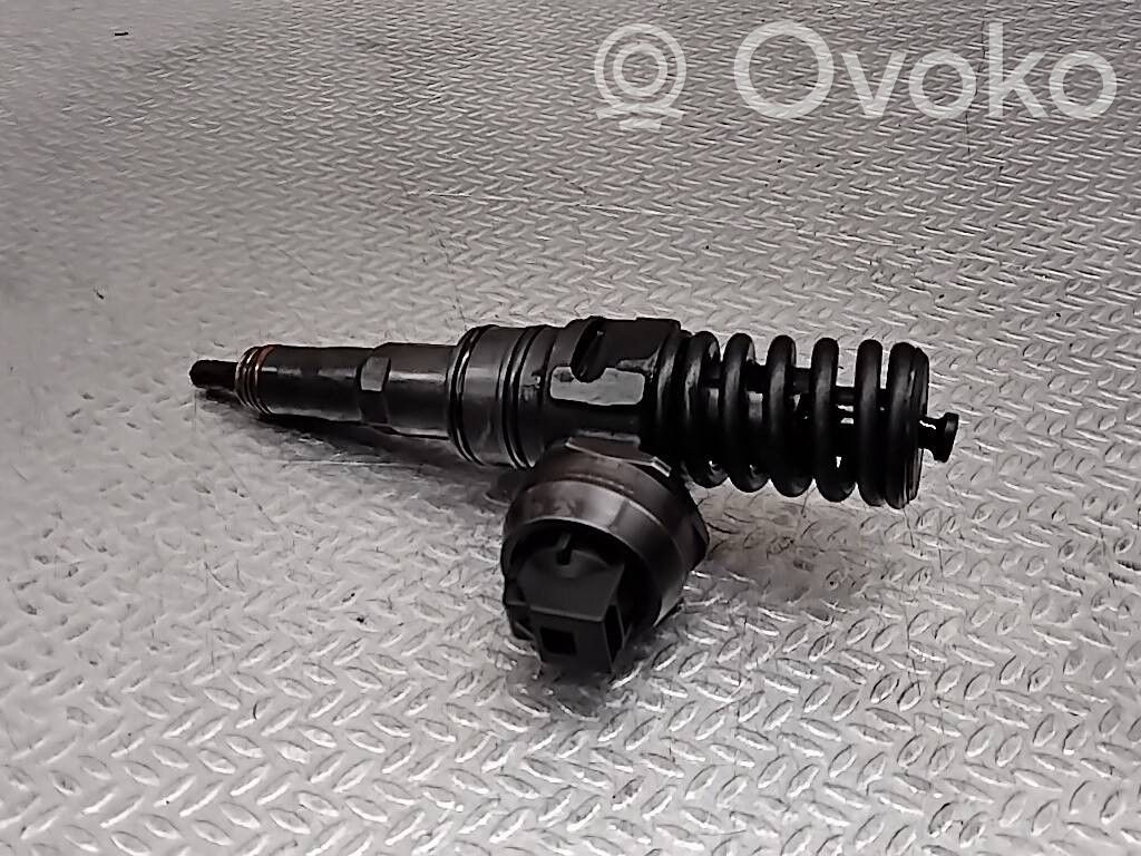 Volkswagen Caddy Injector combustibil 