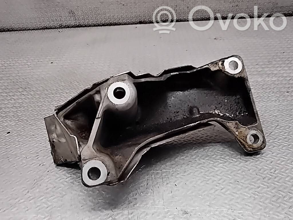 BMW 7 F01 F02 F03 F04 Кронштейн крепления двигателя 