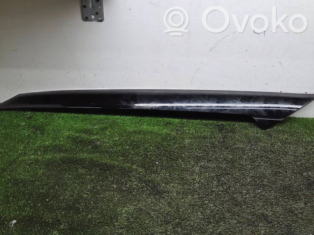 KIA EV6 Windshield trim 