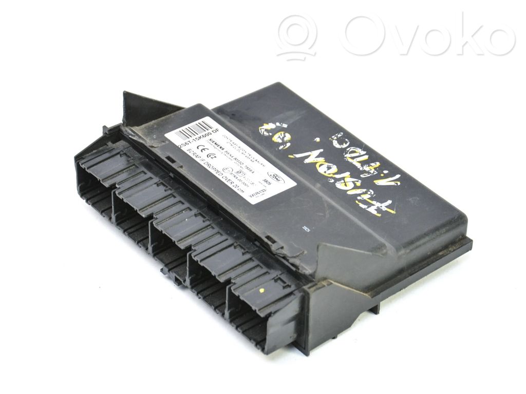 Ford Fusion Comfort/convenience module 