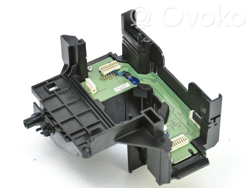 Ford Mondeo MK IV Engine mount bracket 