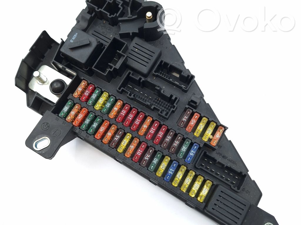 Module de fusibles   690661901,690661901,6906619,518956040,690661805