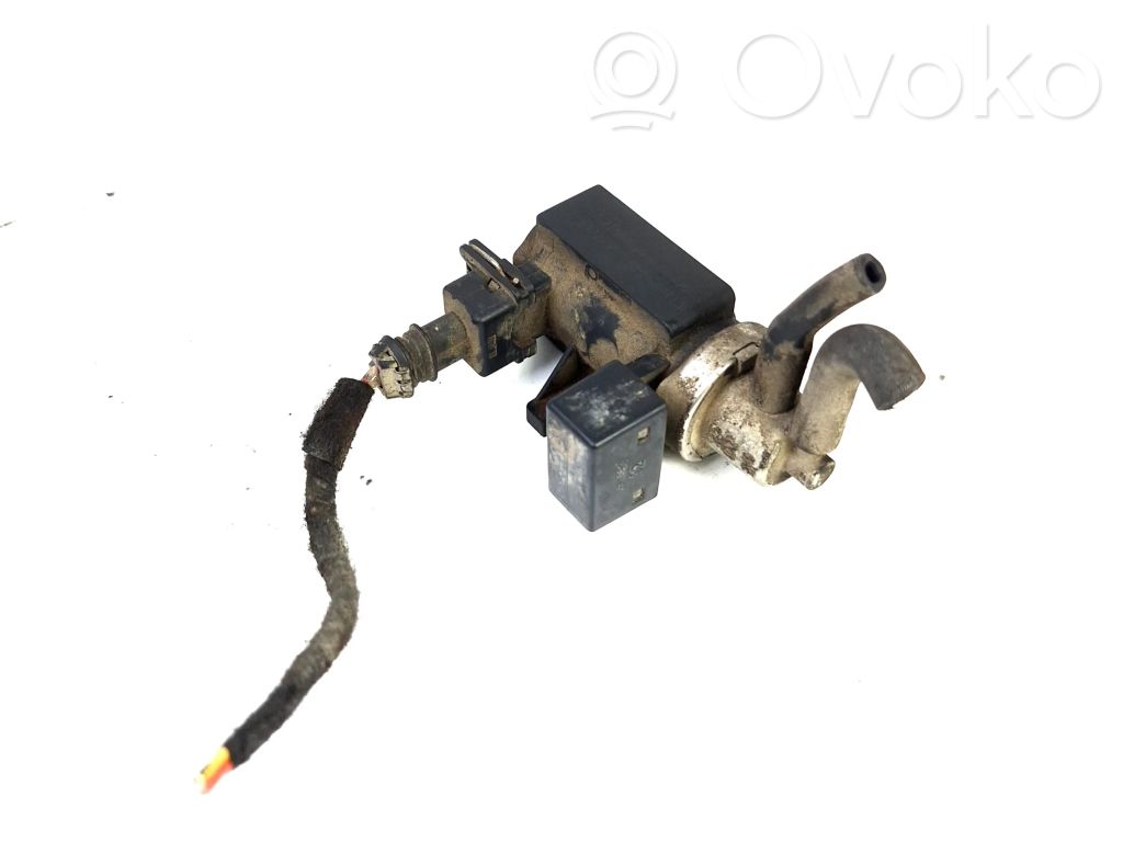 Electromagnetic valve
