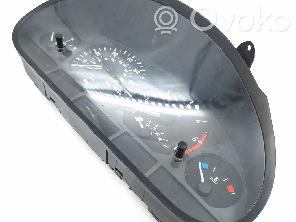 BMW 3 E46 Speedometer (instrument cluster) 