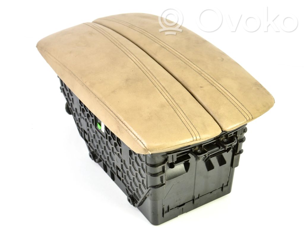 BMW X5 E70 Armrest 