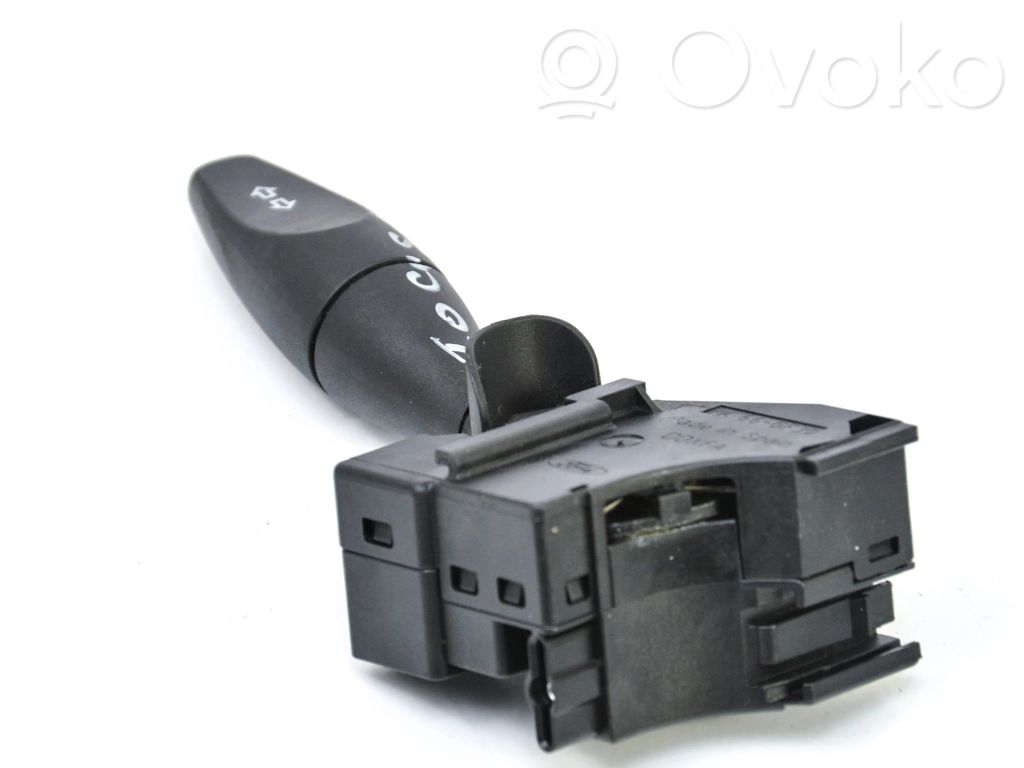 Ford Focus Wiper turn signal indicator stalk/switch 