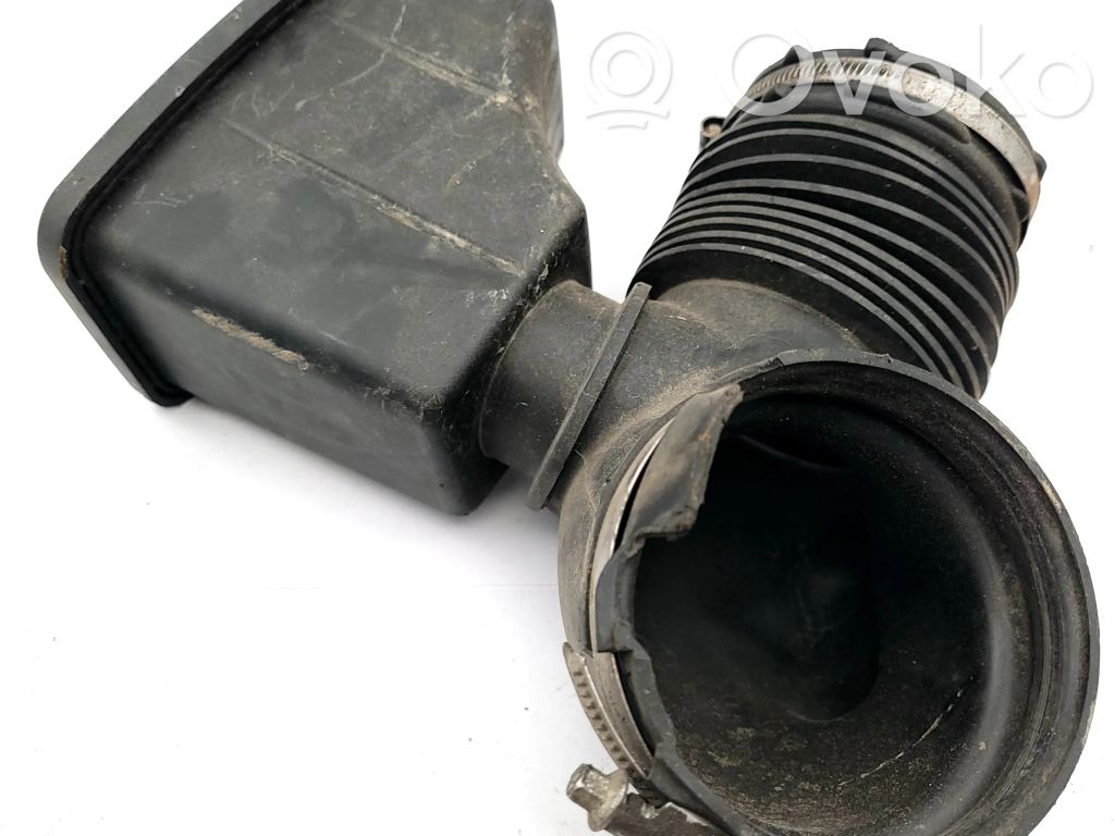 BMW 6 E63 E64 Ilmanoton kanavan osa 