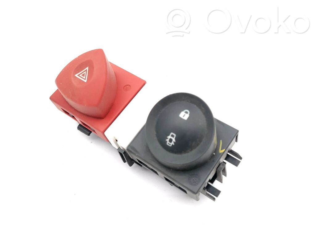Renault Megane II Botón interruptor de luz de peligro 