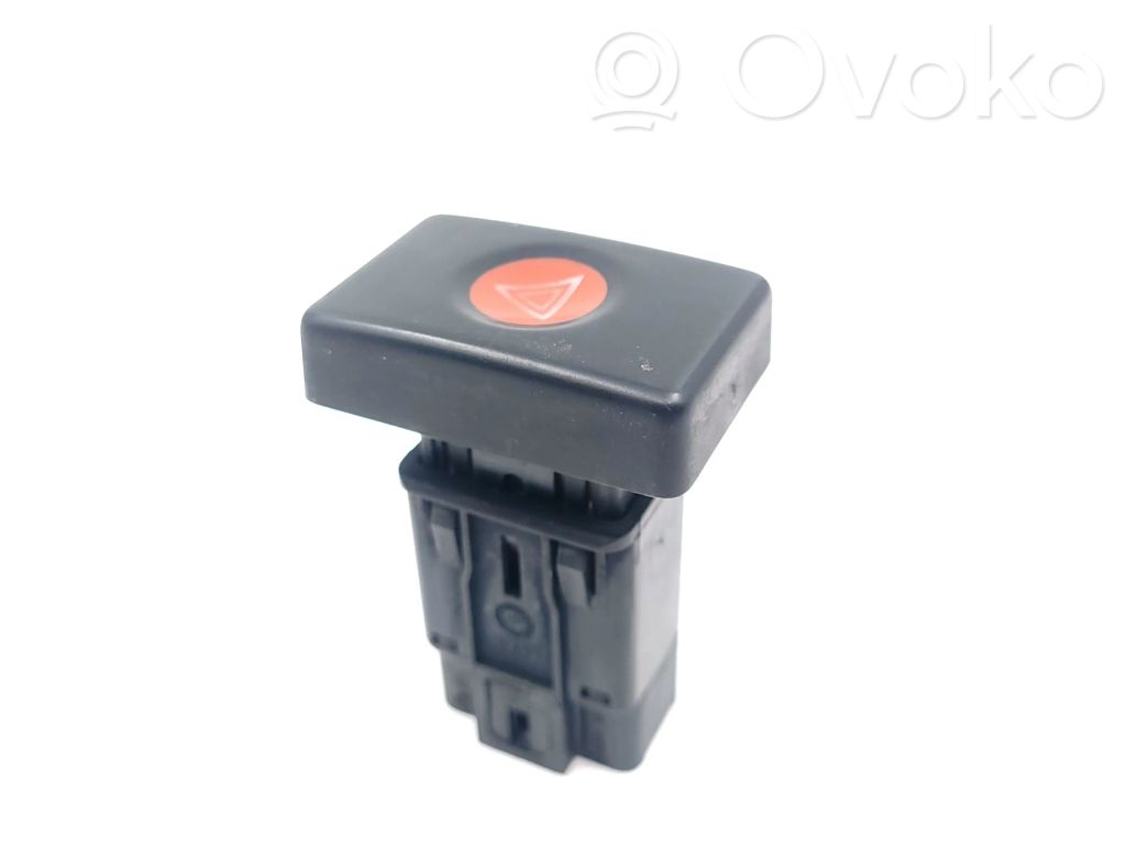Hazard light switch   213181A,01525177,0152517701,2517701,A7004