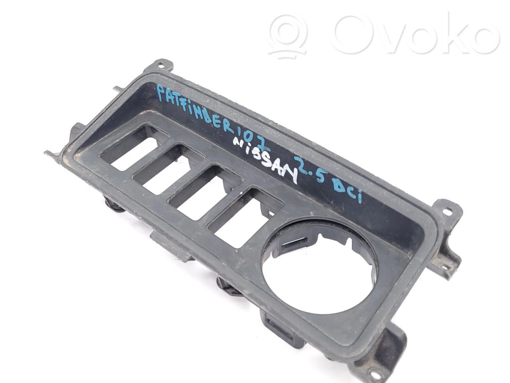 Nissan Pathfinder R51 Other interior part 