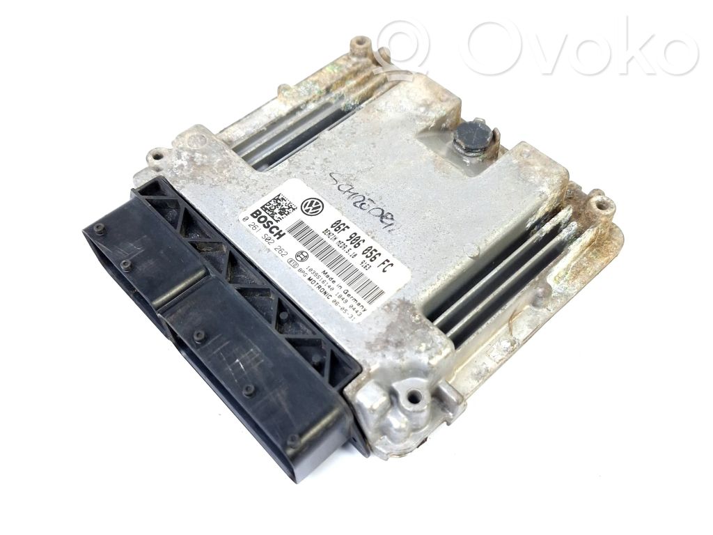 Volkswagen PASSAT B6 Engine control unit/module ECU 