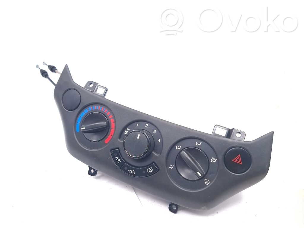 Climate control unit   8B15