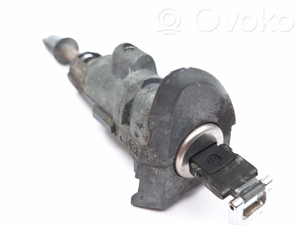 Conector de cierre   3C0937167,3C0937167168,NONE