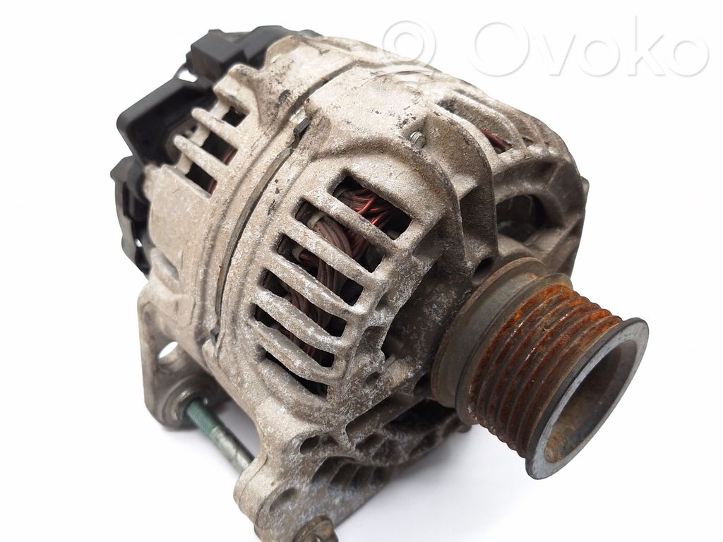 Volkswagen Golf IV Alternador 