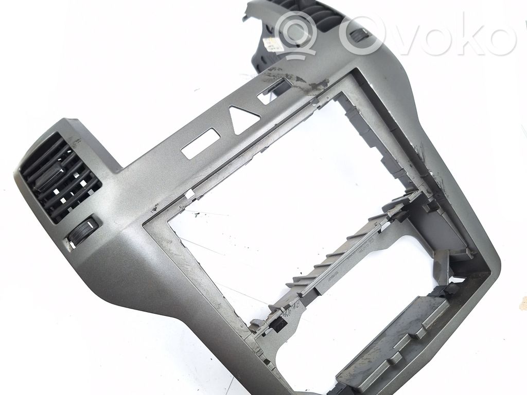 Opel Zafira B Dashboard side air vent grill/cover trim 