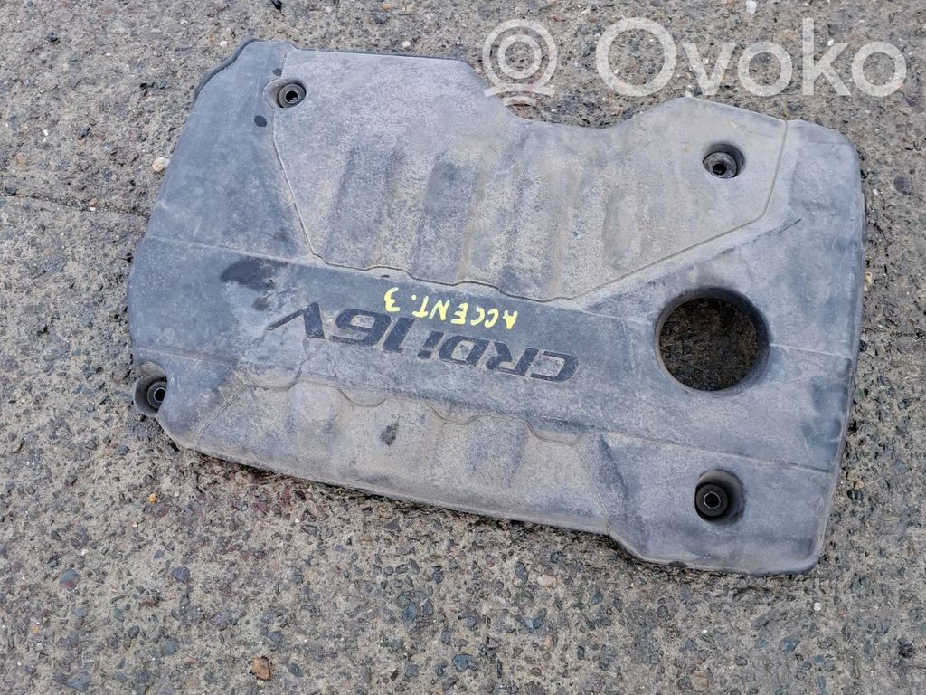 Hyundai Accent Motorabdeckung 