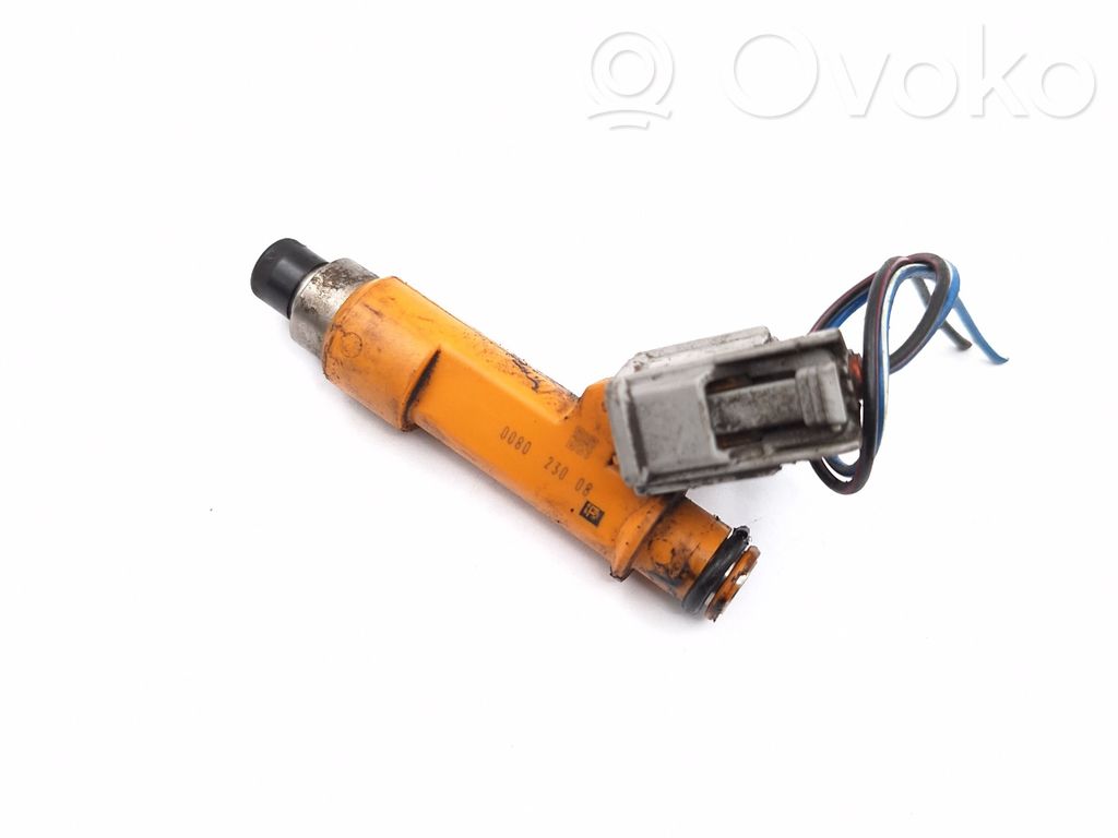 Inyector de combustible   008023008,008023008