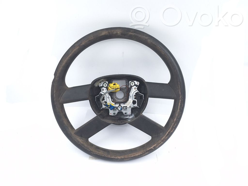 Volkswagen Polo IV 9N3 Ohjauspyörä 