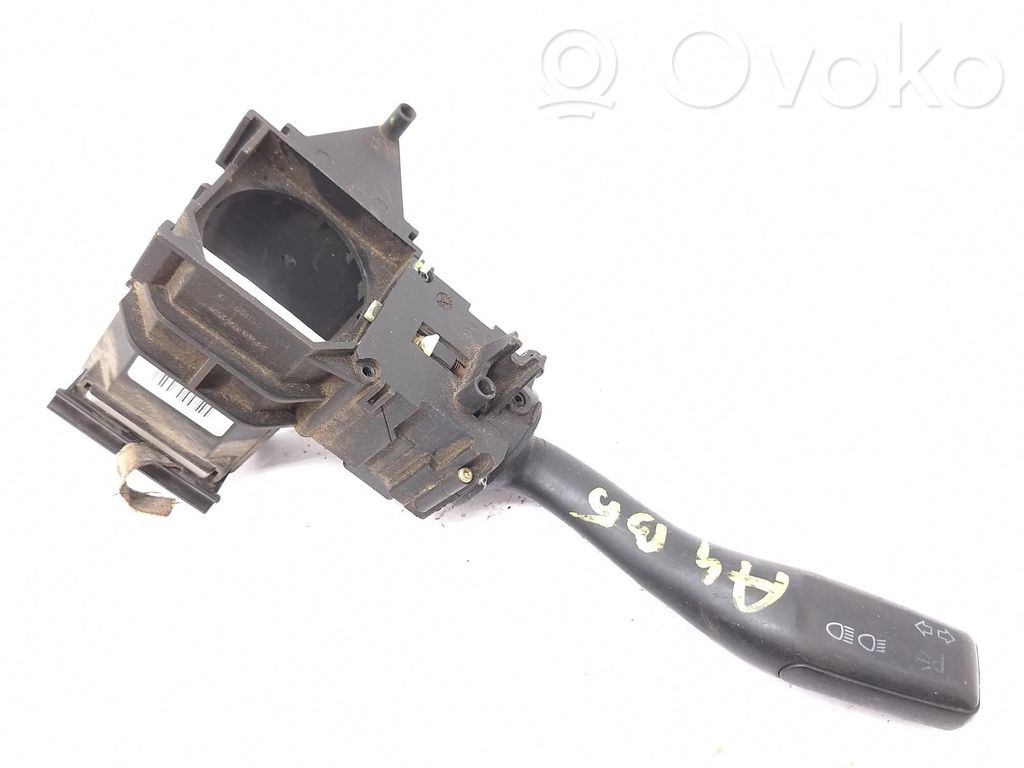 Audi A4 S4 B5 8D Commodo, commande essuie-glace/phare 
