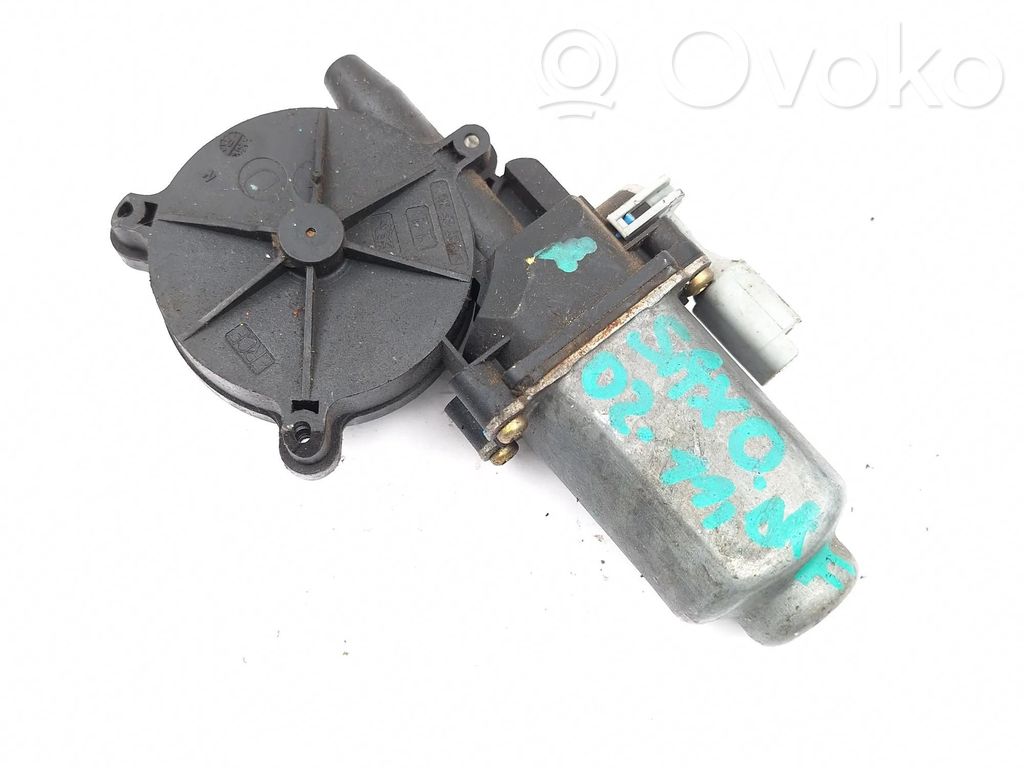 Citroen Saxo Front door window regulator motor 
