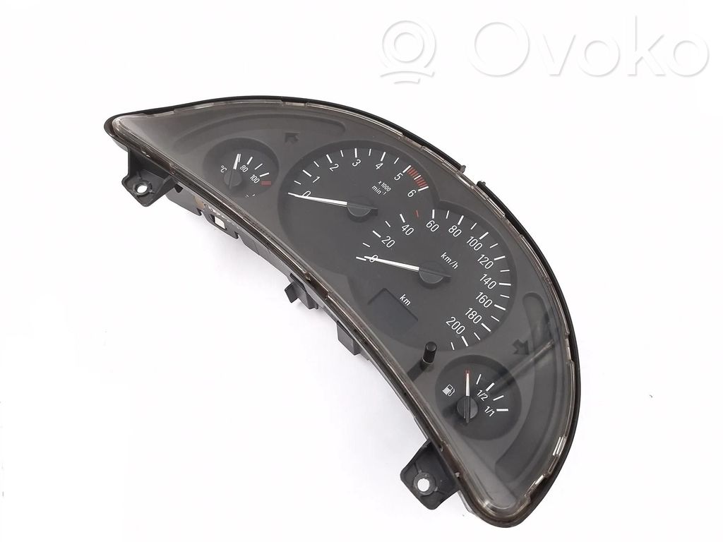 Opel Corsa C Speedometer (instrument cluster) 